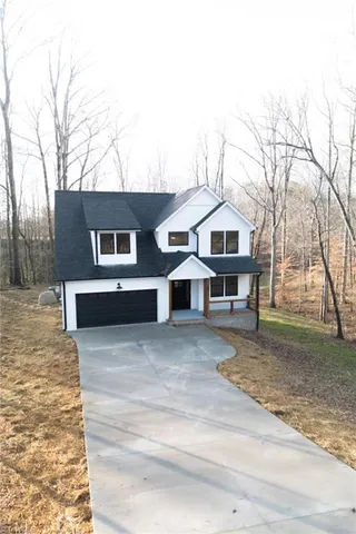 $529,900 | 205 Crestwood Drive, Pilot Mountain, NC 27041