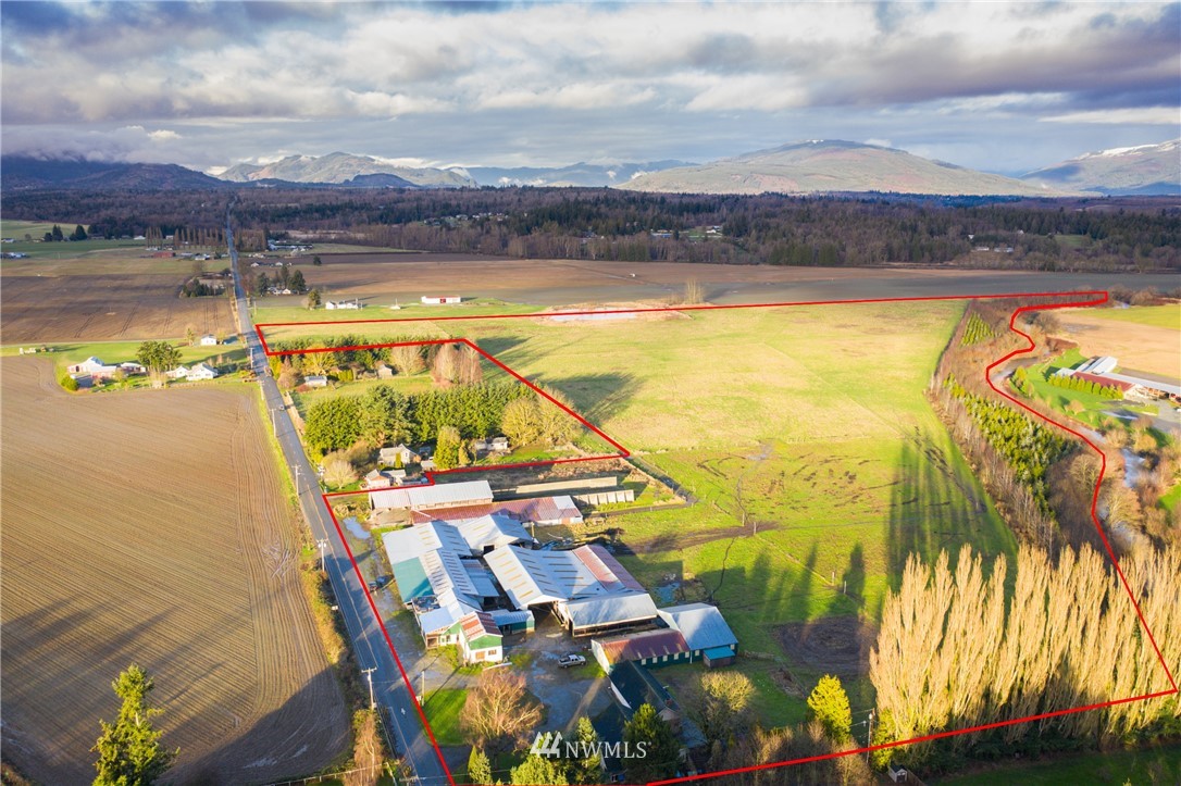 8855 Ershig Road Bow, WA 98232 - Photo 5 of 16 Gallery Image 5