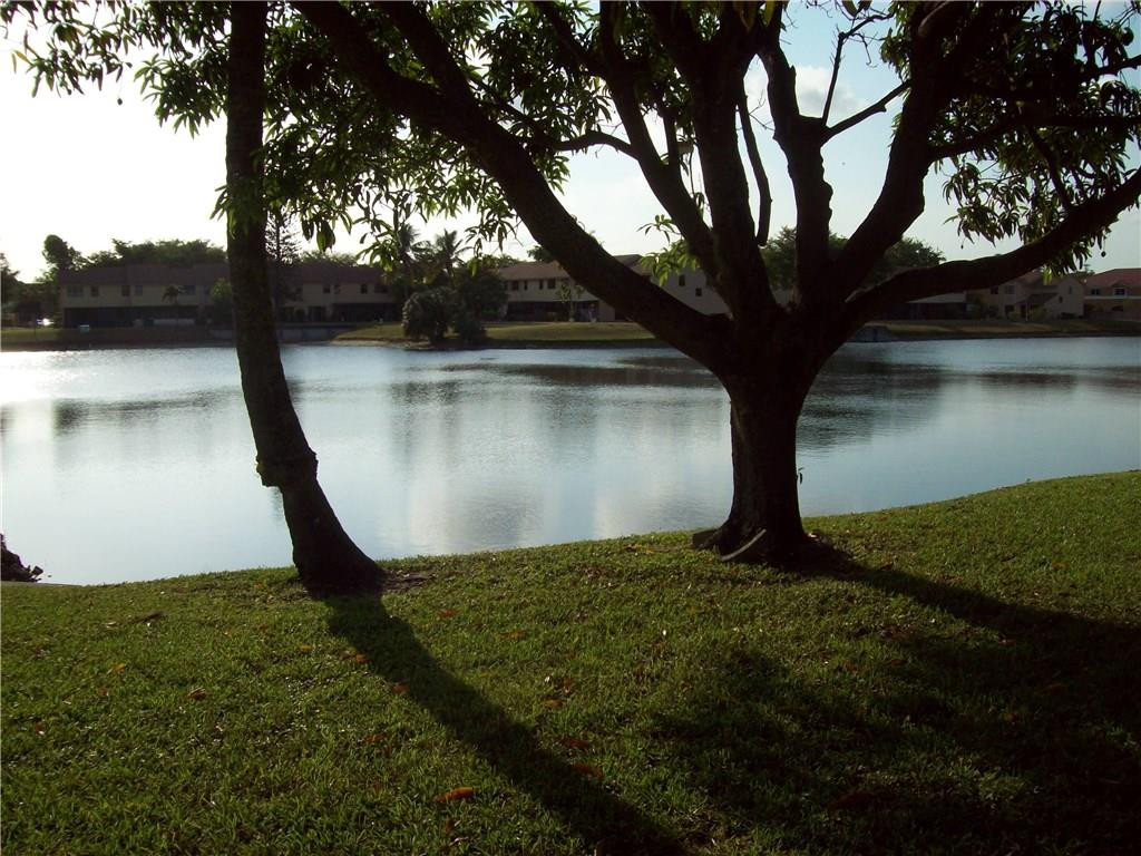 5255 Gate Lake Road, Unit 5255 Tamarac, FL 33319 - Photo 25 of 25 a view of a yard