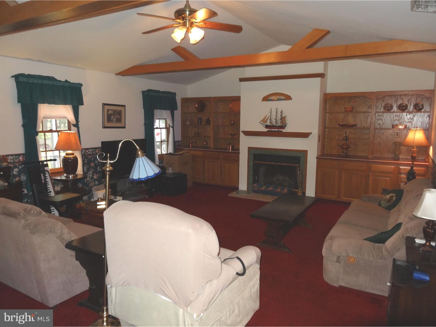 127 Tuckerton Road Shamong, NJ 08088 - Photo 4 of 20 Living Room