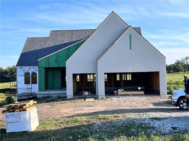 $989,000 | 16055 West Eisenhower Road, Leavenworth, KS 66048