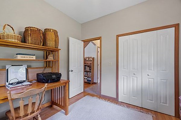 197 Stowell Road Ashburnham, MA 01430 - Photo 14 of 38