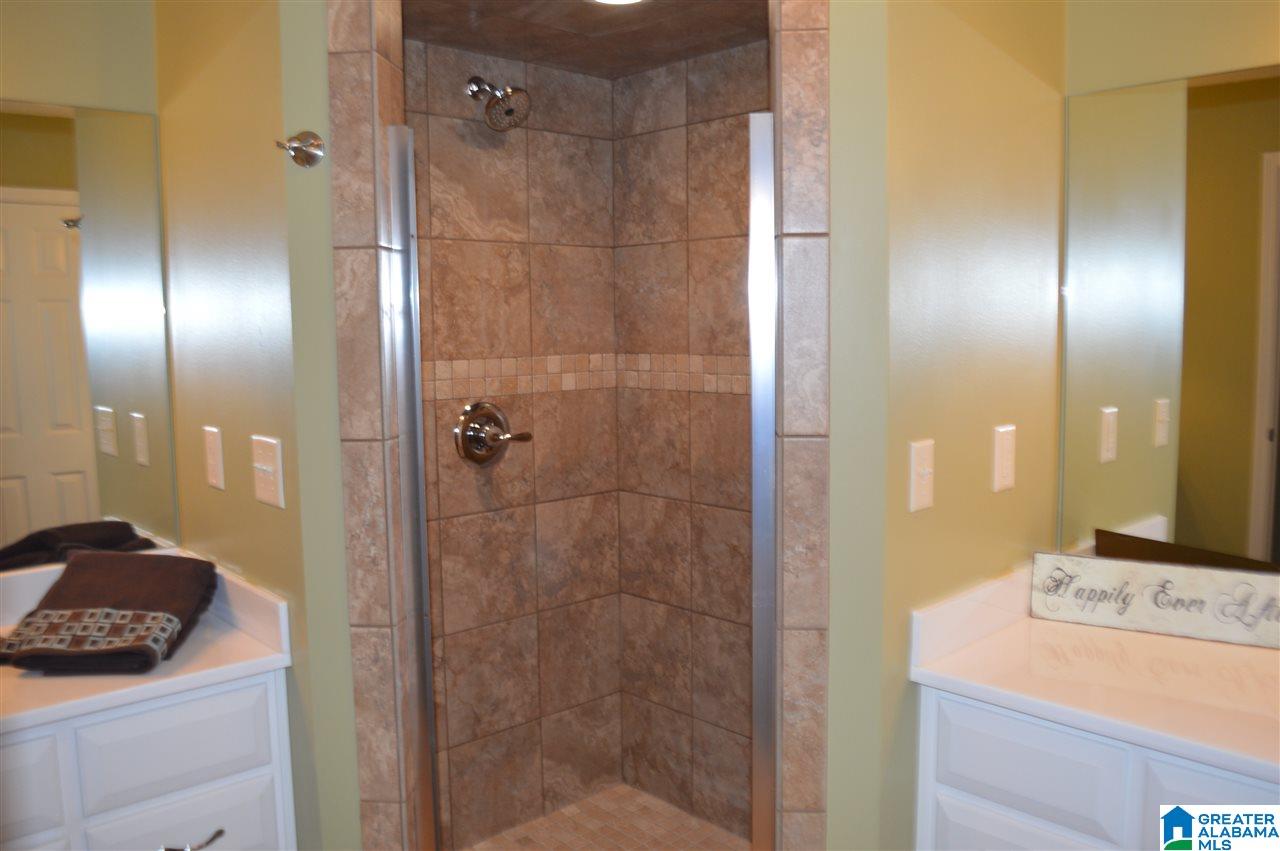 317 Murray Street Gardendale, AL 35071 - Photo 6 of 10
