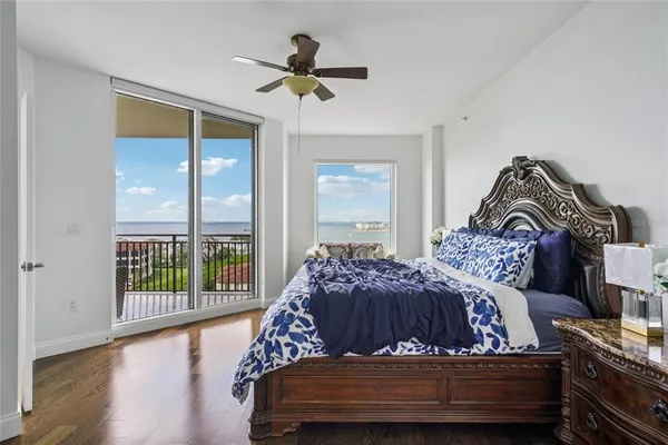 $1,249,000 | 5823 Bowen Daniel Drive, Unit 902, Tampa, FL 33611