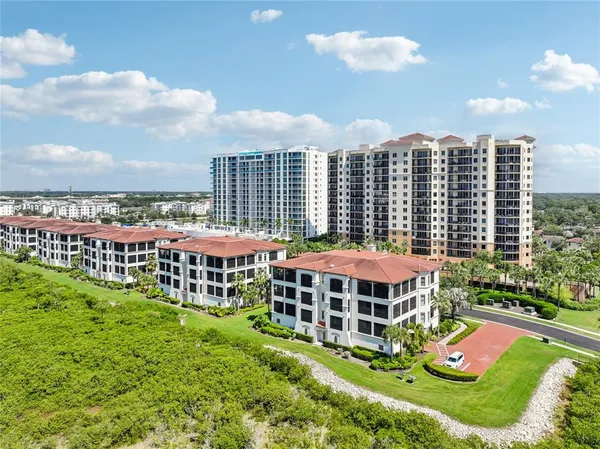 $1,249,000 | 5823 Bowen Daniel Drive, Unit 902, Tampa, FL 33611
