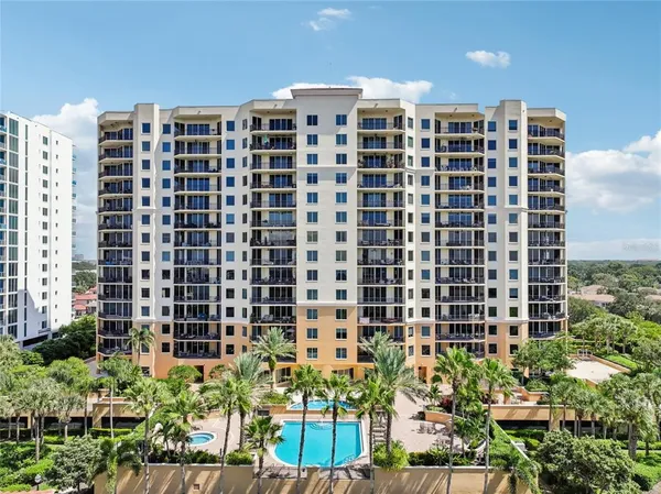 $1,199,000 | 5823 Bowen Daniel Drive, Unit 902, Tampa, FL 33611