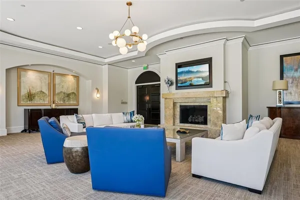 $1,249,000 | 5823 Bowen Daniel Drive, Unit 902, Tampa, FL 33611