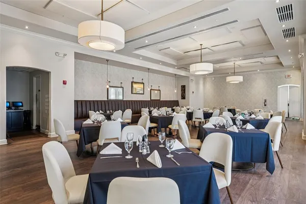 $1,249,000 | 5823 Bowen Daniel Drive, Unit 902, Tampa, FL 33611