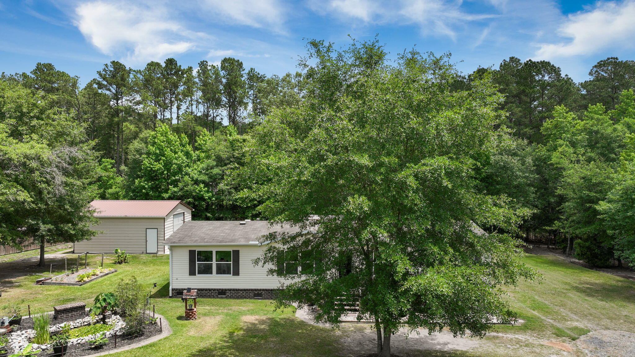 602 Calm Cor Way Moncks Corner, SC 29461 - Photo 3 of 41 8-web-or-mls-BARCLAY MEDIA CO.-1