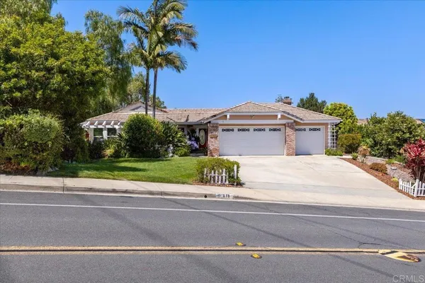 $1,200,000 | 878 Rivertree Drive, Oceanside, CA 92058