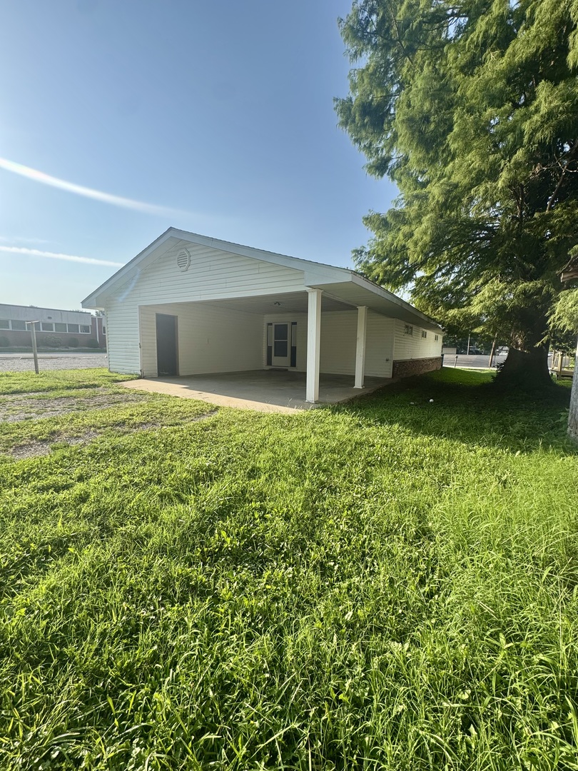 404 West 9th Street Christopher, IL 62822 - Photo 7 of 29 Gallery Image 7
