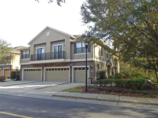 $306,900 | 16411 Kingletridge Avenue, Lithia, FL 33547