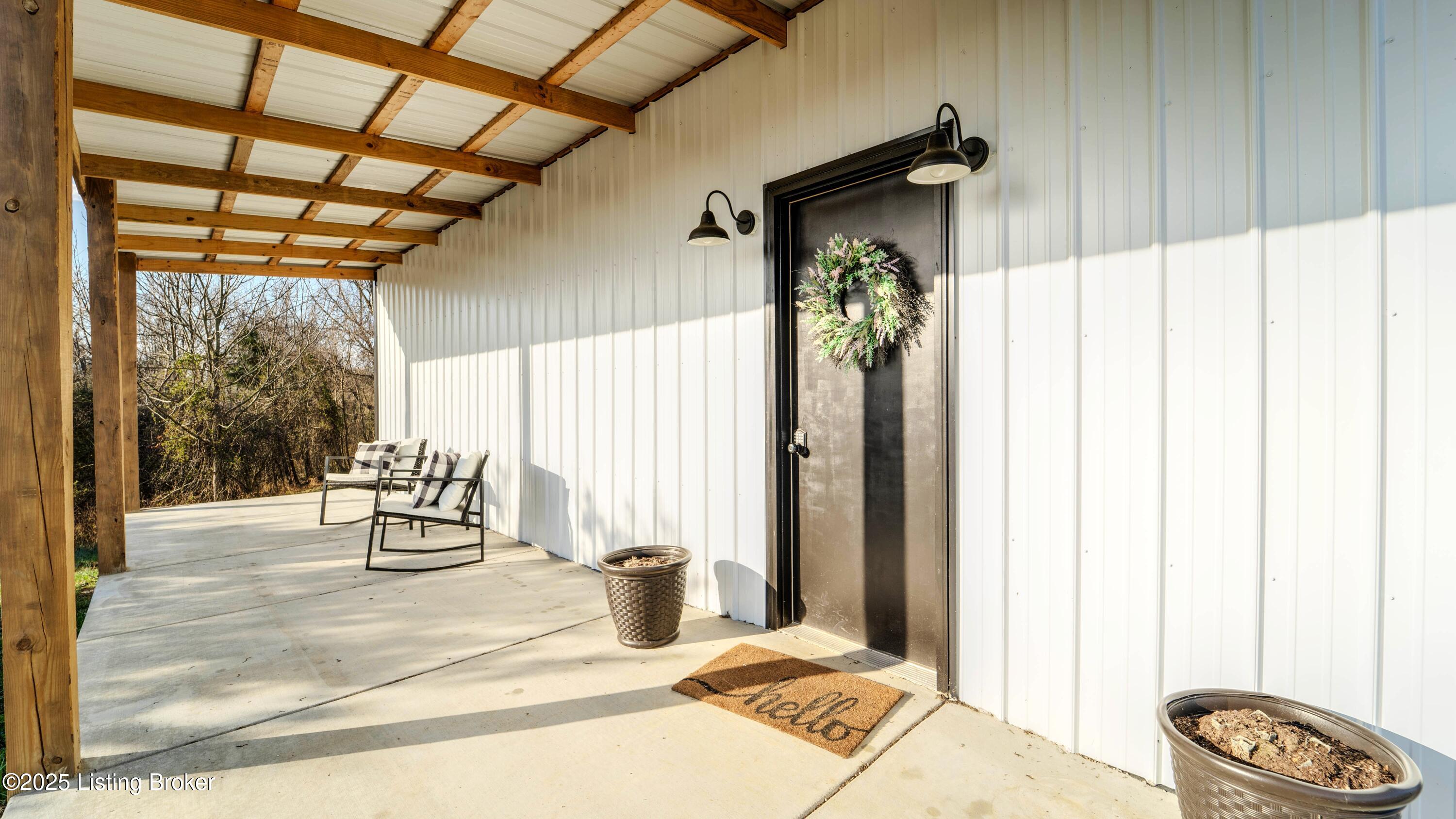 538 Paradise Pointe Road Mount Eden, KY 40046 - Photo 20 of 35 Garage Porch