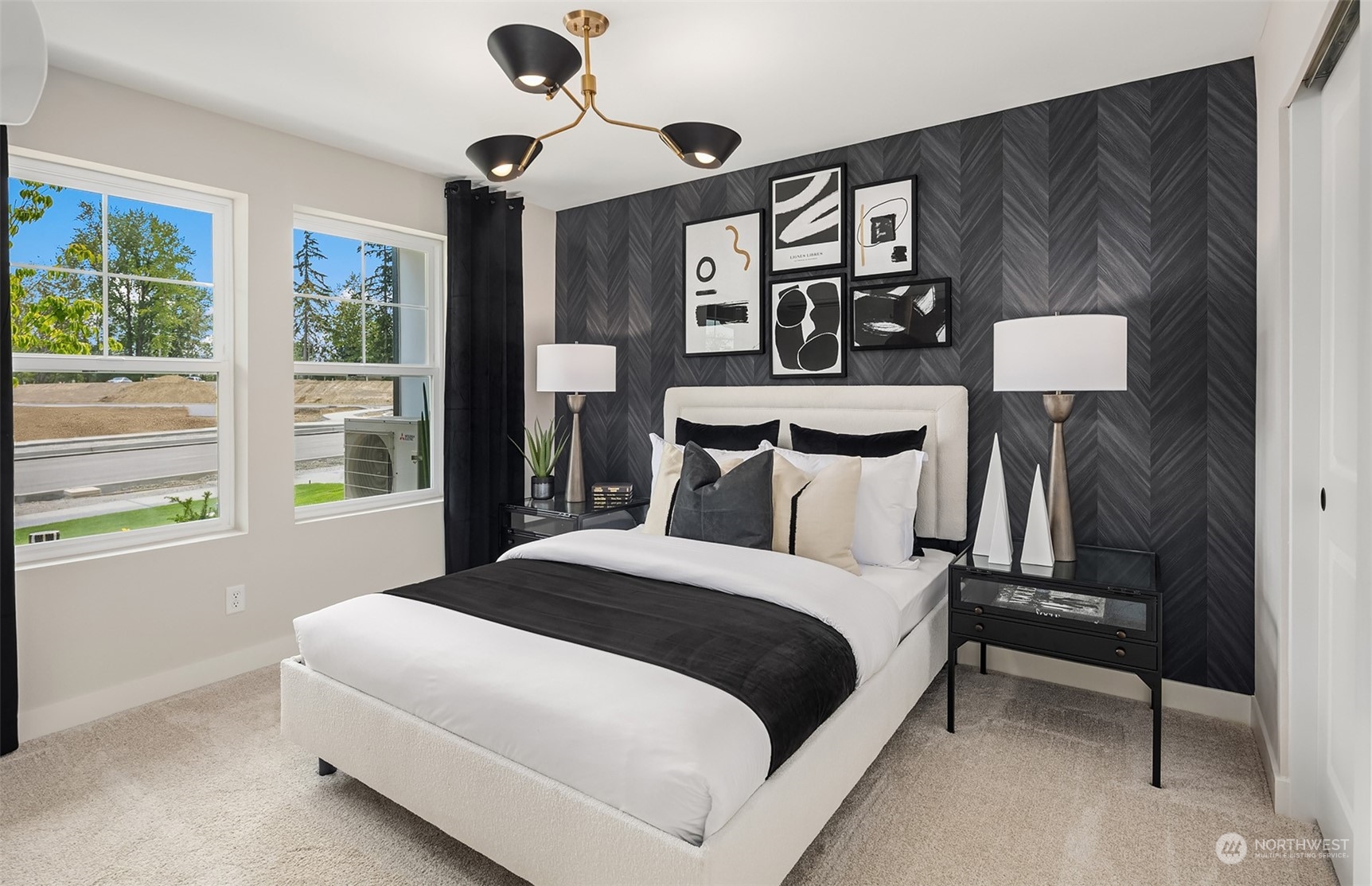 20354 91st Avenue Northeast, Unit B Bothell, WA 98021 - Photo 3 of 16 Gallery Image 3