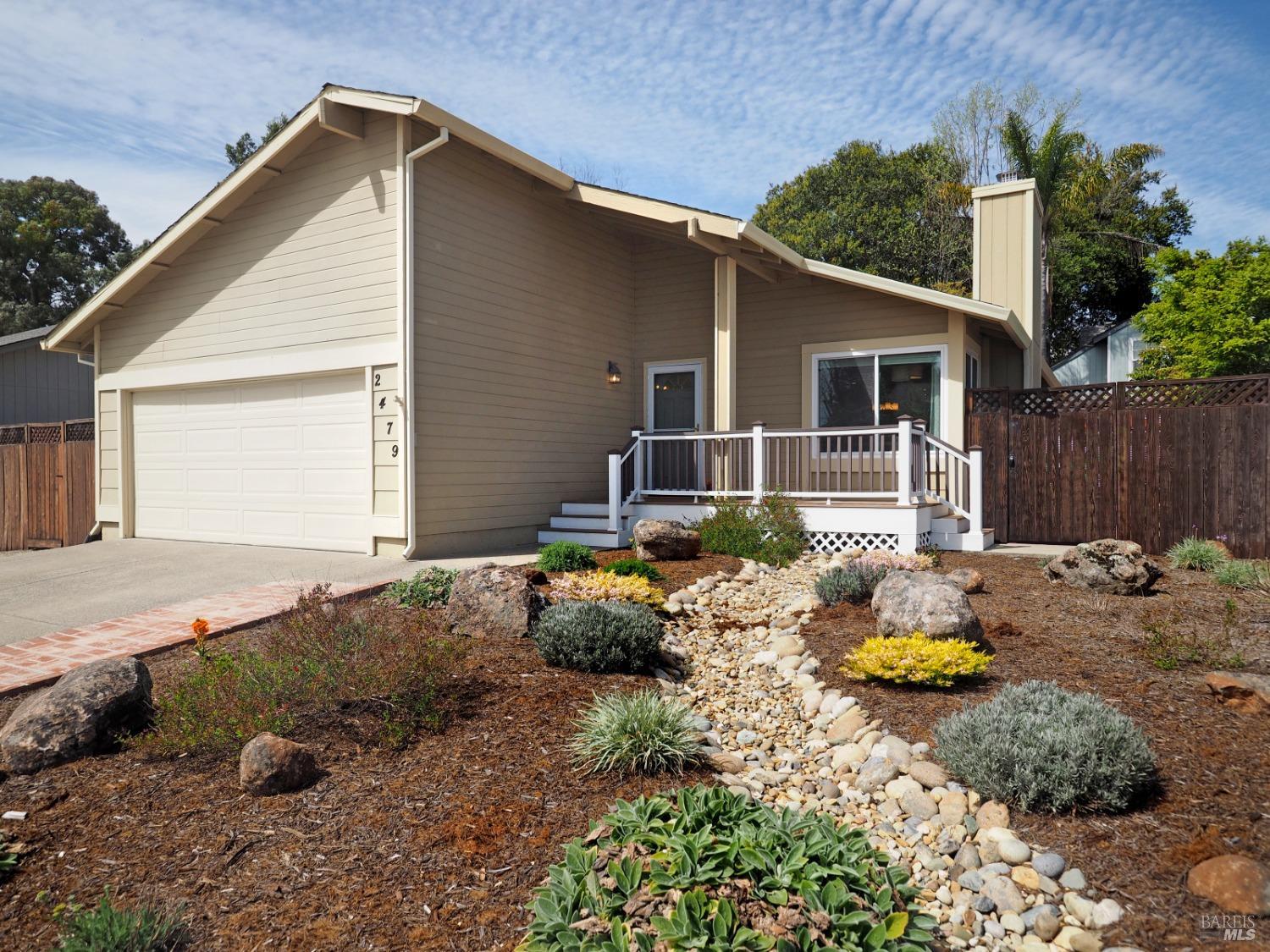 2479 Westpoint Place Santa Rosa, CA 95403 - Photo 1 of 1 a backyard of a house