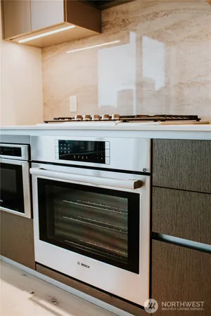 $2,750 | 2510 6th Avenue, Unit 2007, Seattle, WA 98121