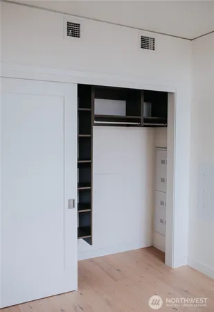 $2,750 | 2510 6th Avenue, Unit 2007, Seattle, WA 98121