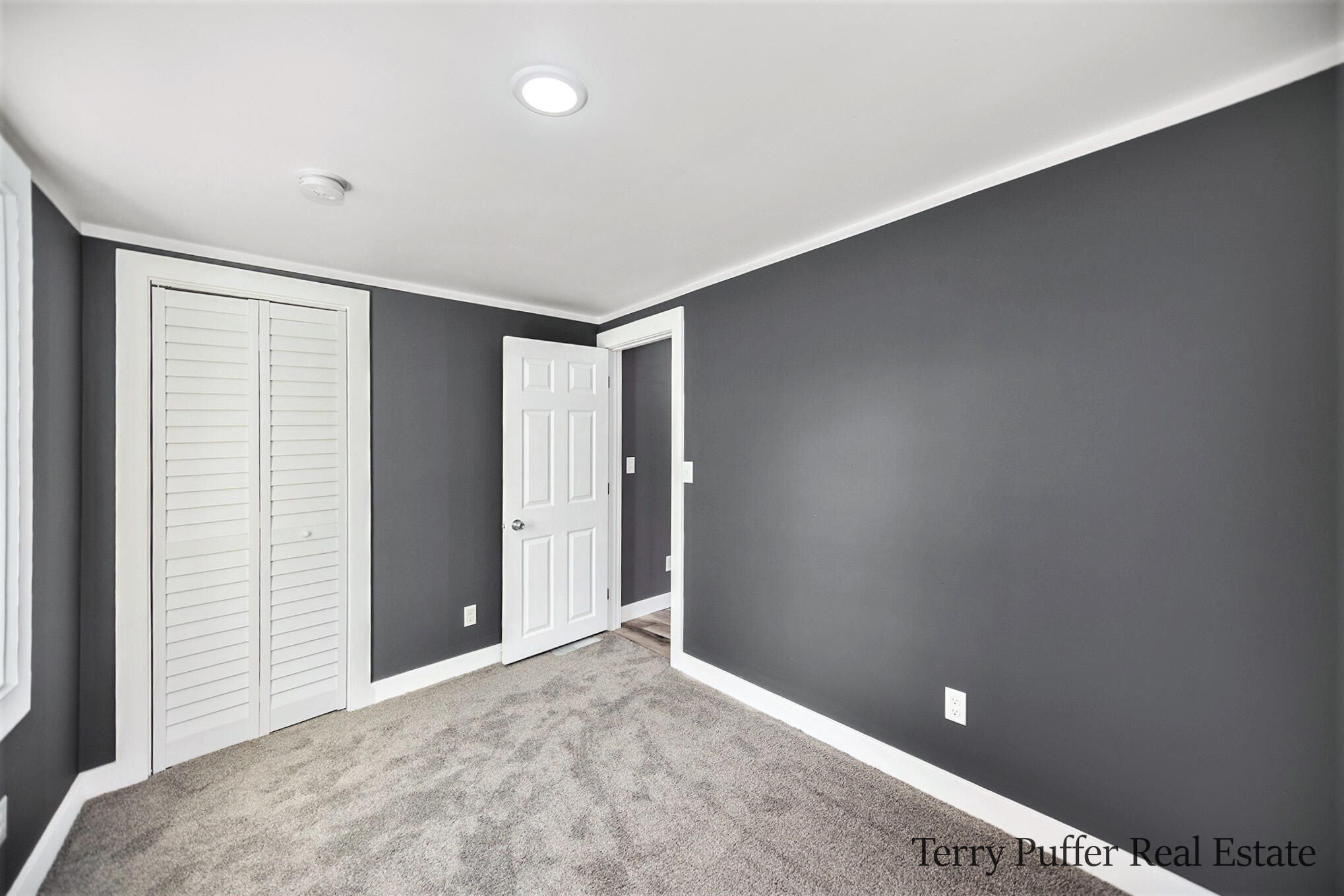 3817 Whitehall Road Muskegon, MI 49445 - Photo 14 of 30 _42A8450