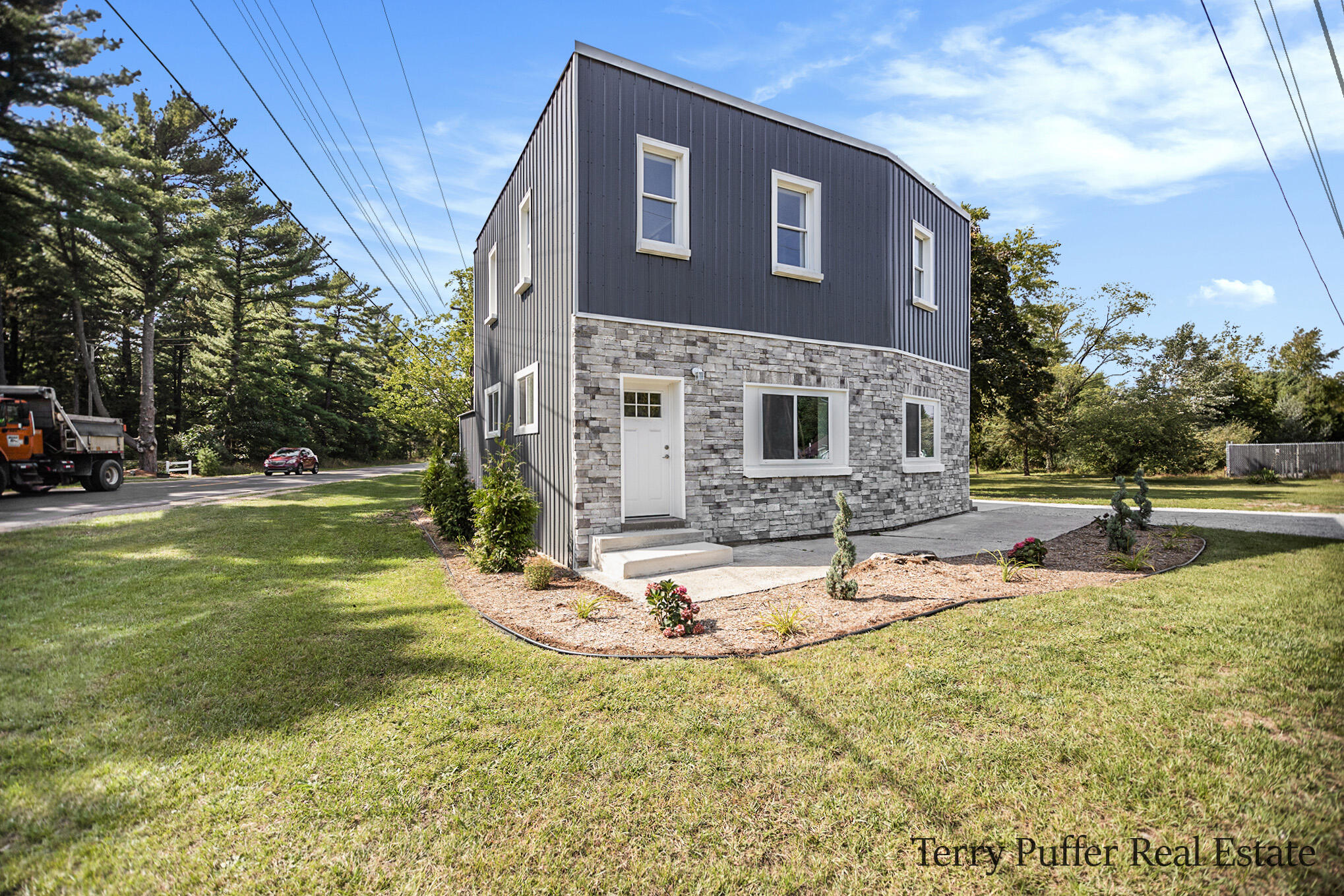 3817 Whitehall Road Muskegon, MI 49445 - Photo 27 of 30 _42A8401