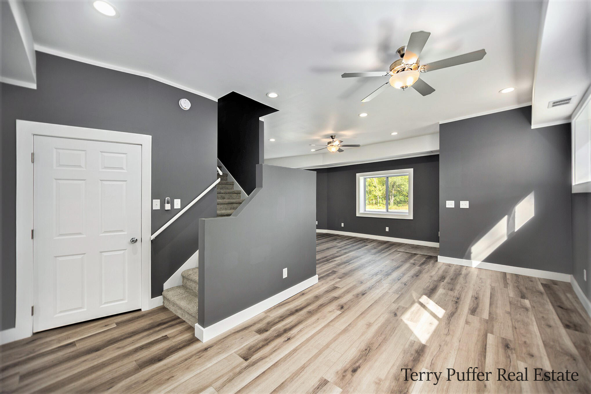 3817 Whitehall Road Muskegon, MI 49445 - Photo 10 of 30 _42A8438