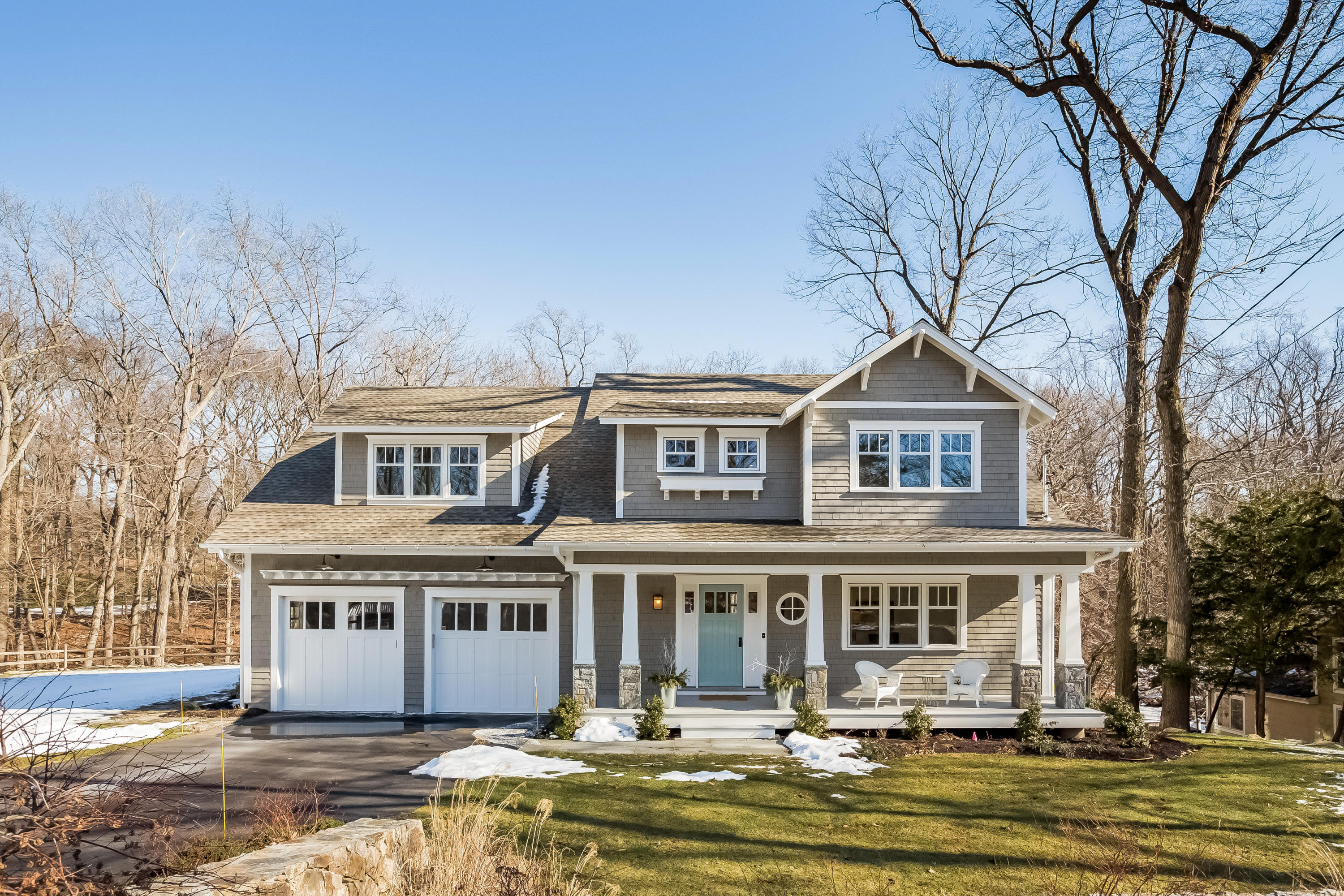 26 Range Road Rowayton, CT 06853 - Photo 3 of 26 a front view of a house with a yard
