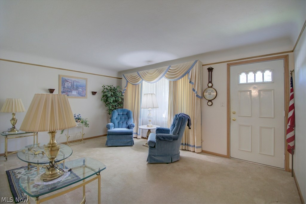 247 Nobottom Road Berea, OH 44017 - Photo 7 of 28 Gallery Image 7