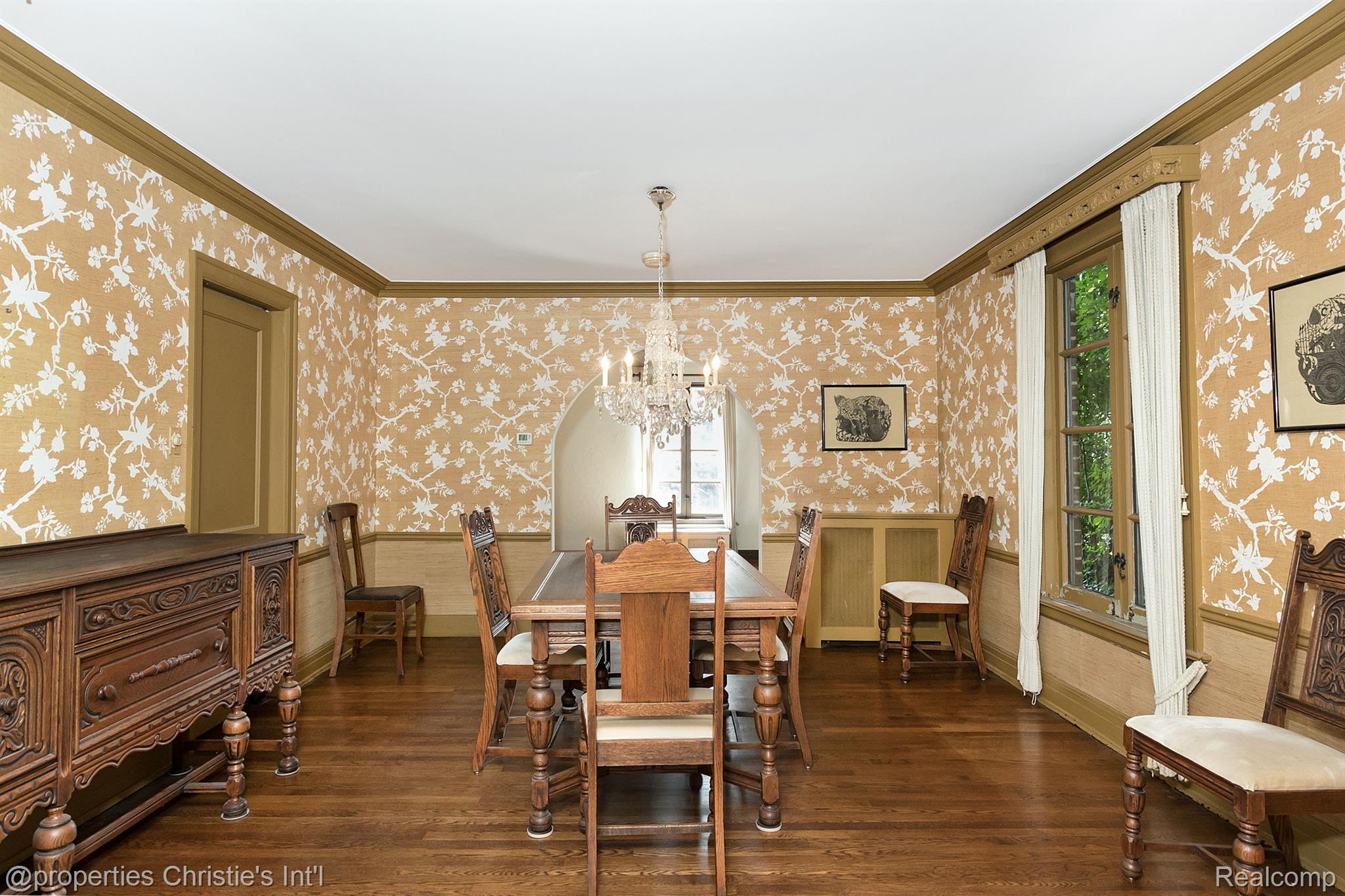 70 Devon Road Bloomfield Hills, MI 48302 - Photo 5 of 42 Gallery Image 5