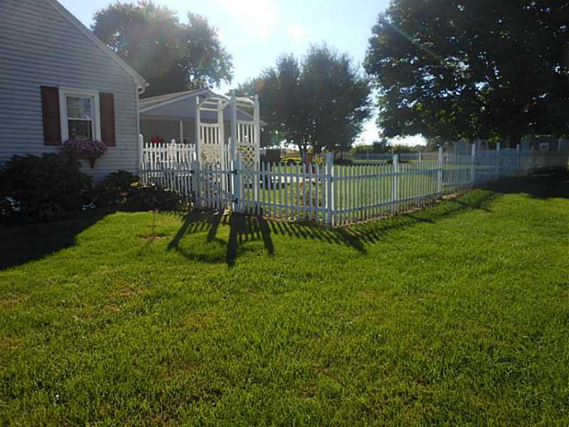 1805 Croft Road Springfield, OH 45503 - Photo 3 of 8 Gallery Image 3