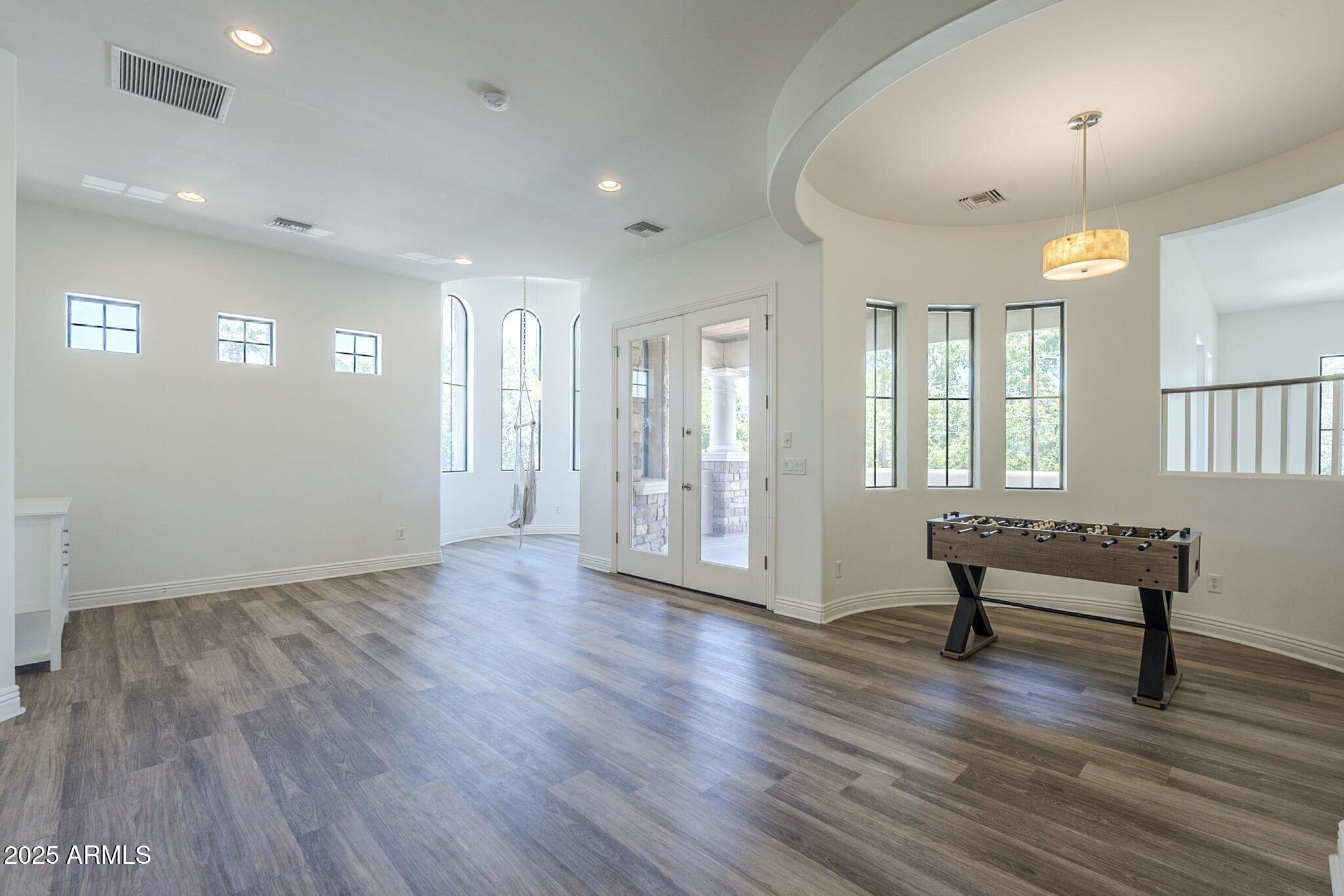 3812 East Camelback Road Phoenix, AZ 85018 - Photo 22 of 54 020_Upstairs Landing