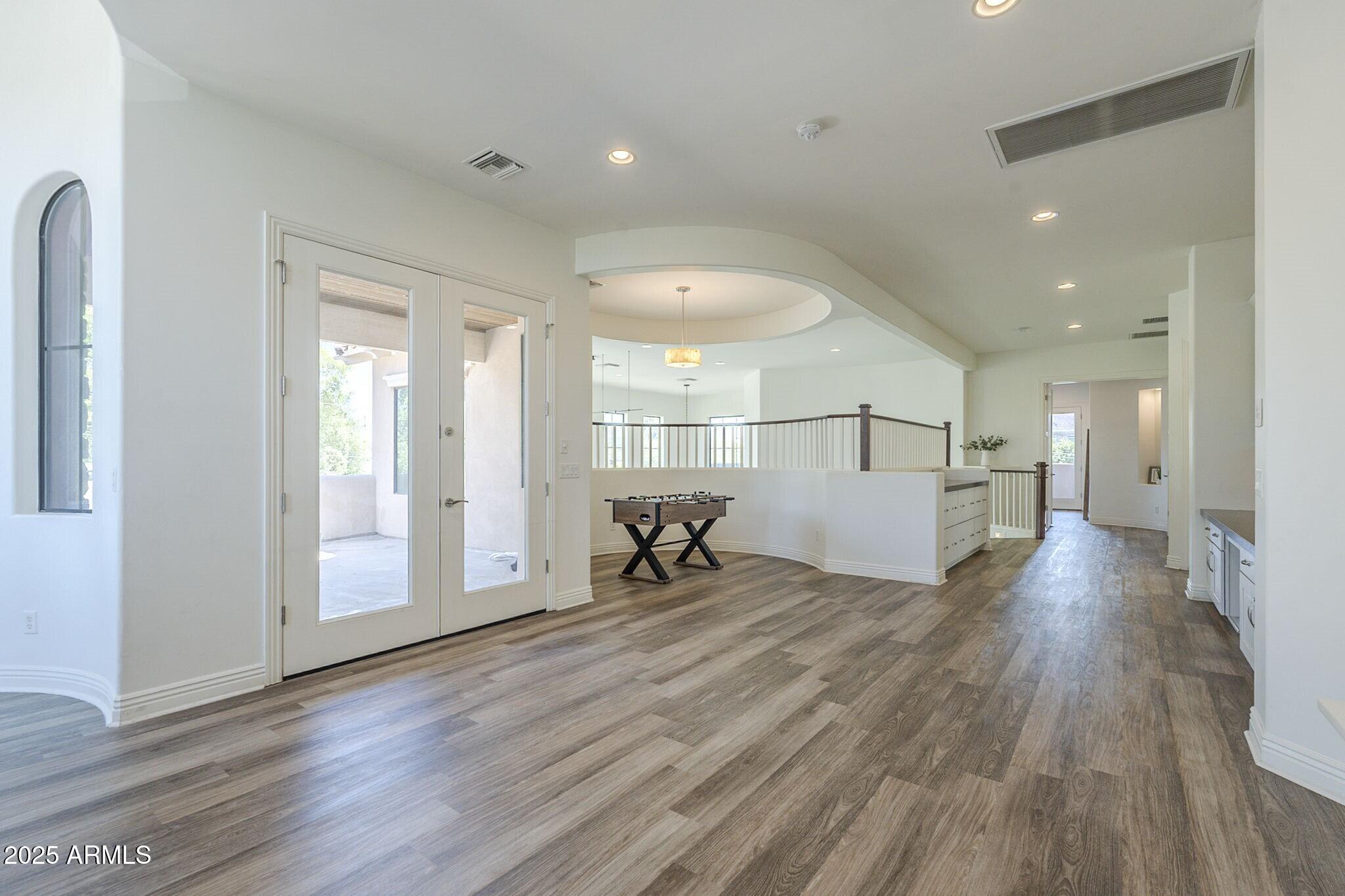 3812 East Camelback Road Phoenix, AZ 85018 - Photo 23 of 54 021_Upstairs Landing