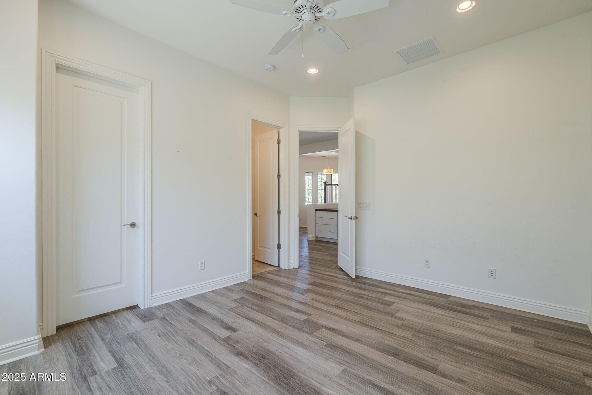 3812 East Camelback Road Phoenix, AZ 85018 - Photo 29 of 54 027_Guest Room 2
