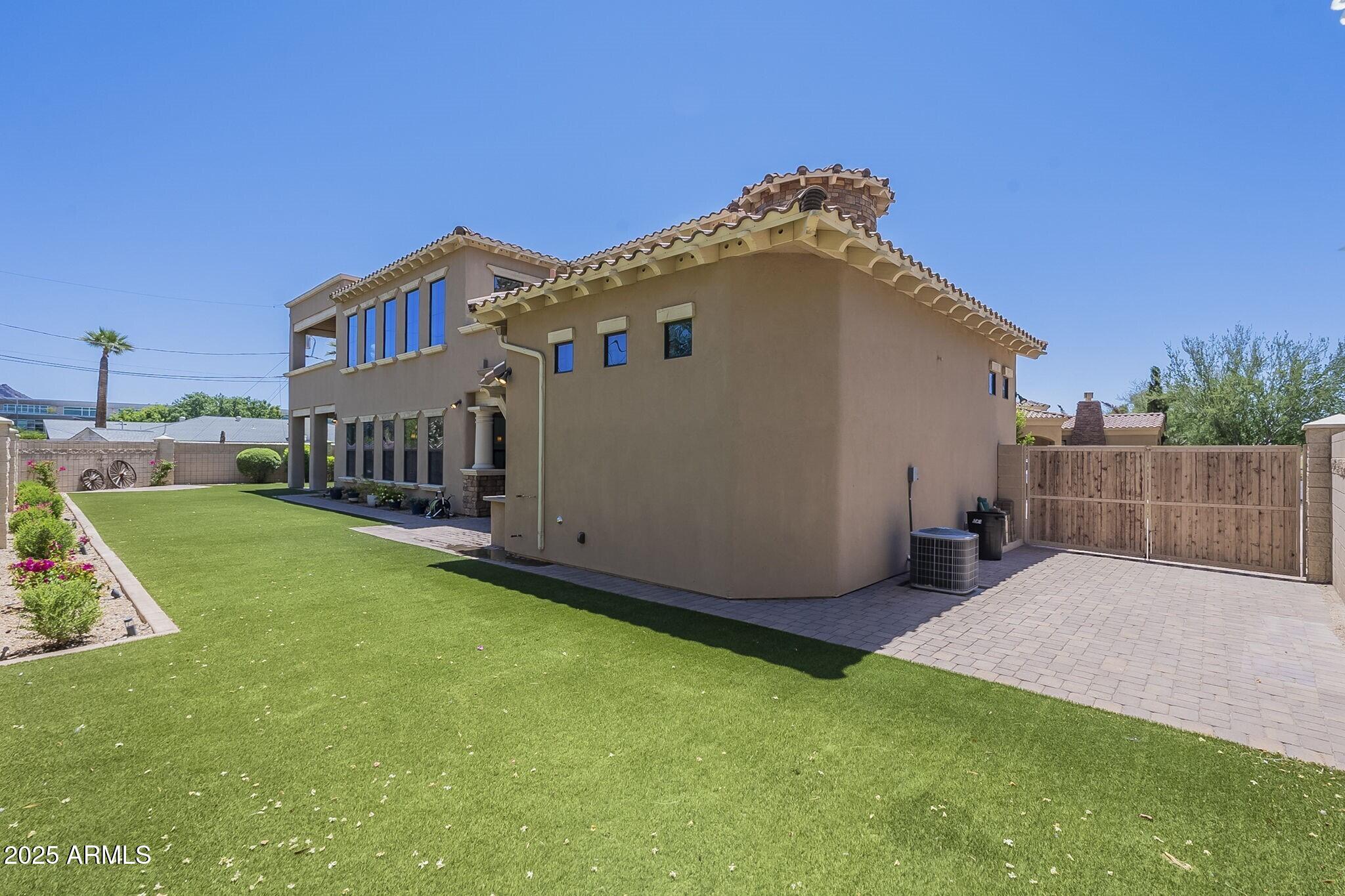 3812 East Camelback Road Phoenix, AZ 85018 - Photo 49 of 54 047_RV Gate