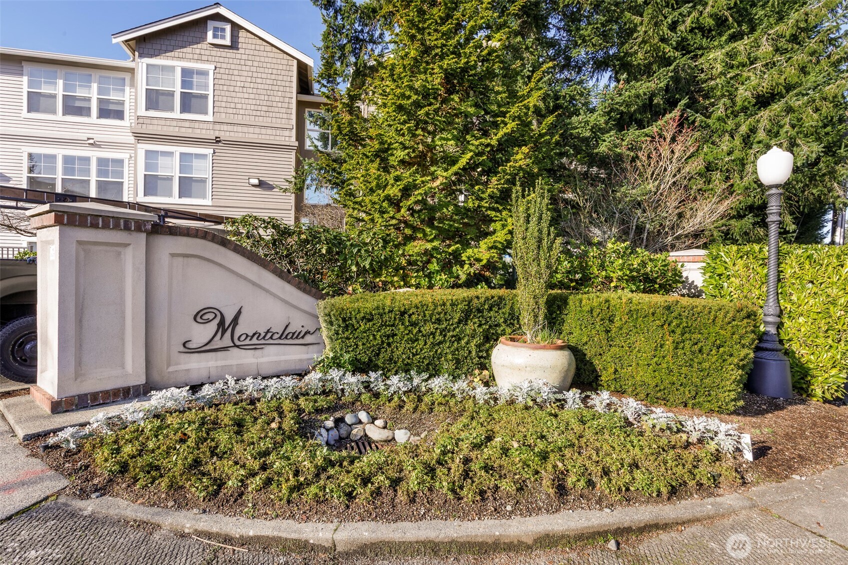 8500 Main Street, Unit F305 Edmonds, WA 98026 - Photo 20 of 25