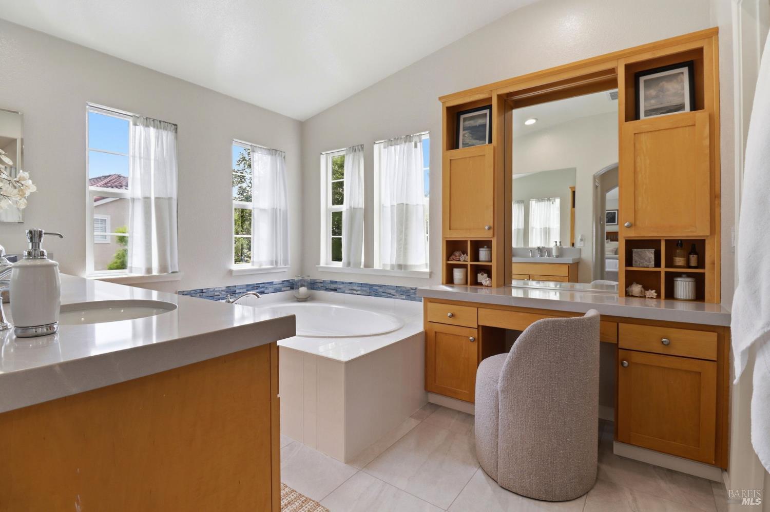 18 Richardson Road Novato, CA 94949 - Photo 25 of 40