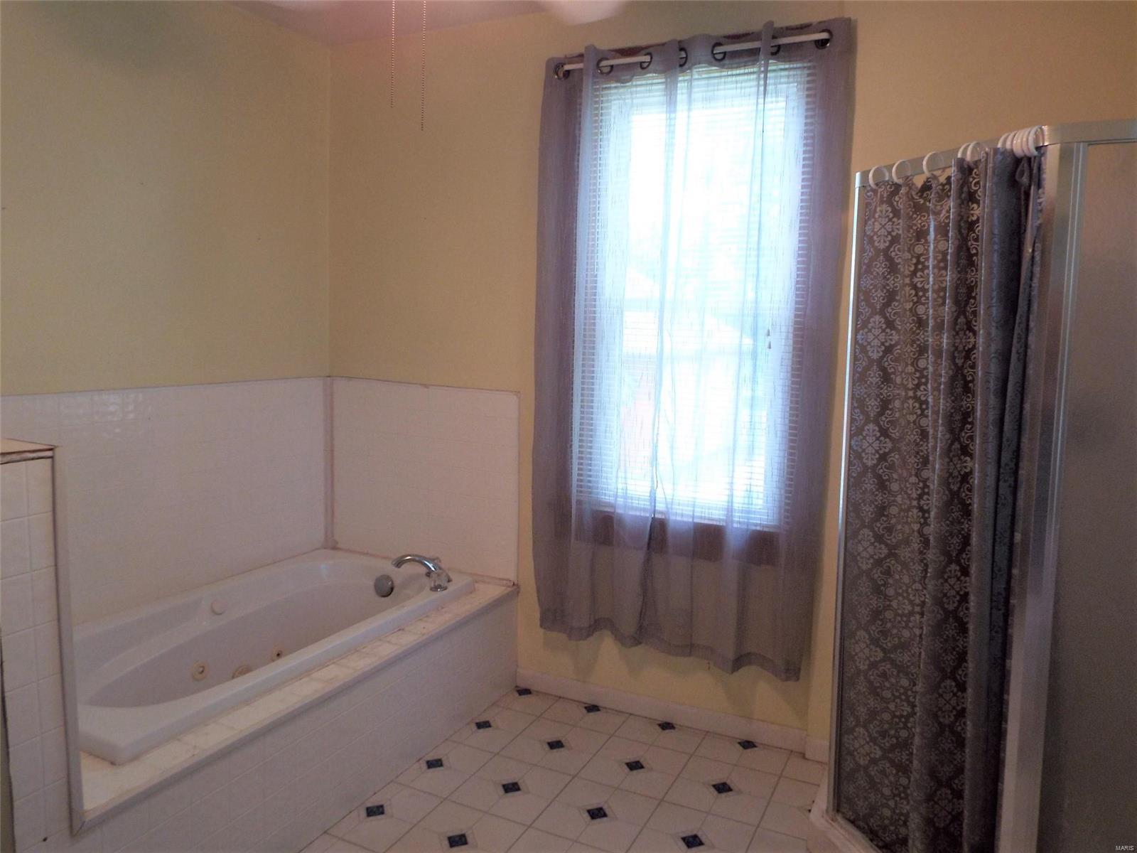 4493 Stone Church Road Addieville, IL 62214 - Photo 5 of 25