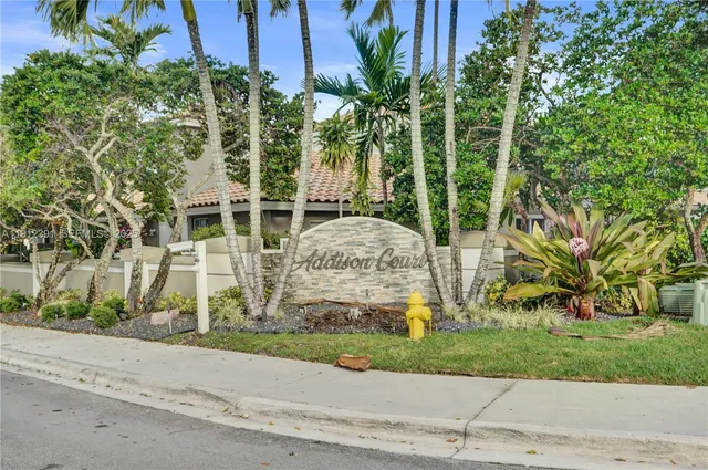 $565,000 | 5633 Northwest 117th Avenue, Coral Springs, FL 33076