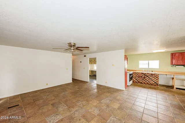 $215,000 | 151 East Havasu Way, Cochise, AZ 85606