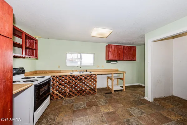 $199,000 | 151 East Havasu Way, Cochise, AZ 85606