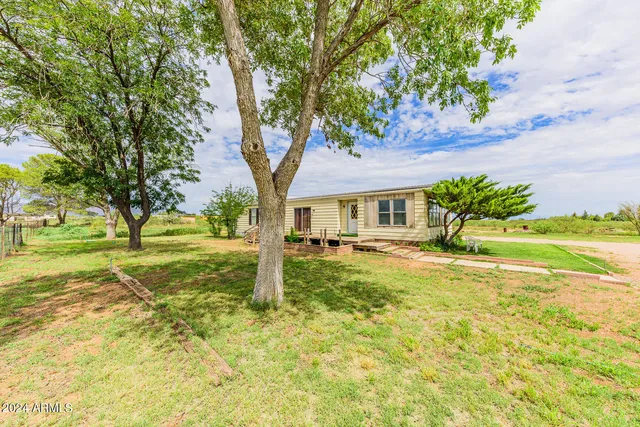 $215,000 | 151 East Havasu Way, Cochise, AZ 85606