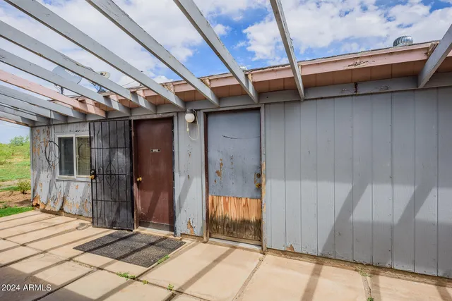 $215,000 | 151 East Havasu Way, Cochise, AZ 85606