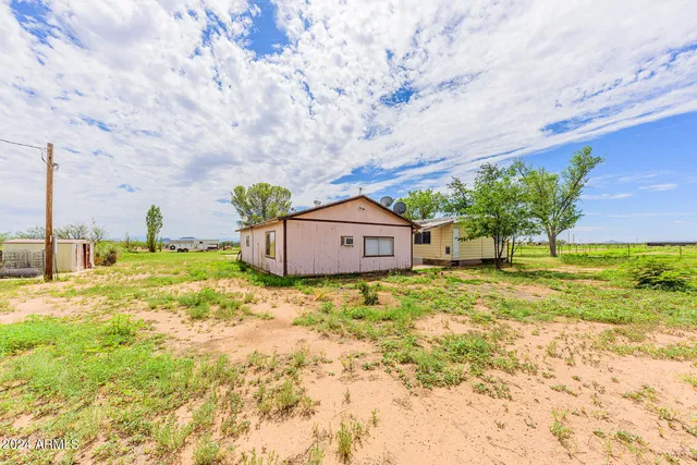$215,000 | 151 East Havasu Way, Cochise, AZ 85606