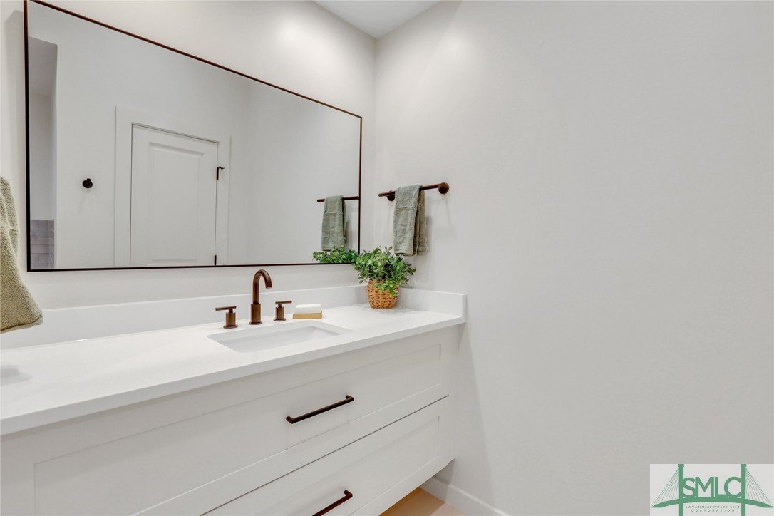 2822 B Bee Road, Unit E Savannah, GA 31404 - Photo 20 of 43 Gallery Image 20