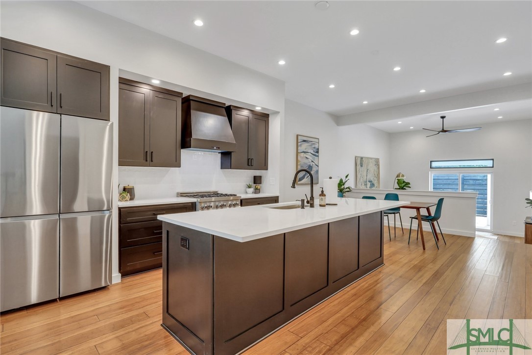 2822 B Bee Road, Unit E Savannah, GA 31404 - Photo 3 of 43 Gallery Image 3