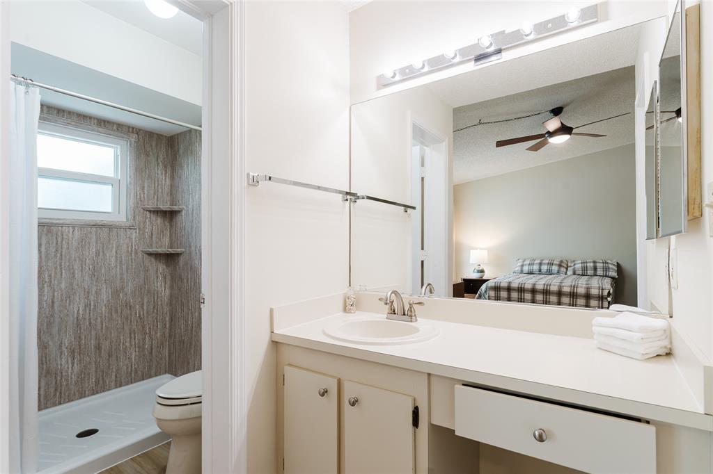 272 West Hemingway Circle Margate, FL 33063 - Photo 26 of 61 a bathroom with a sink a toilet and shower