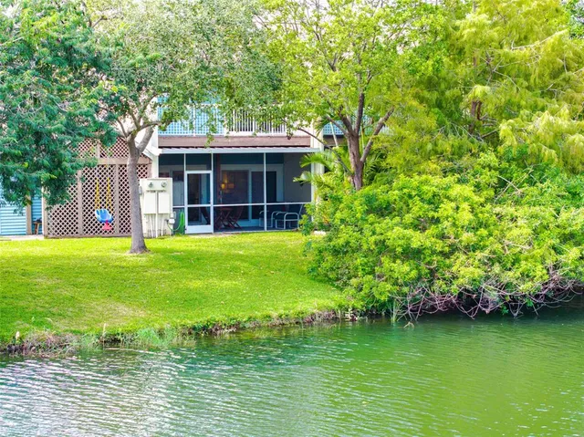 $329,500 | 272 West Hemingway Circle, Margate, FL 33063