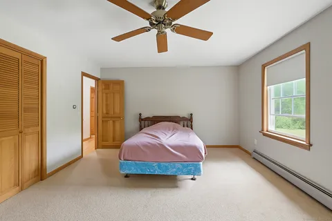 $550,000 | 30 Park Road, Oxford, CT 06478