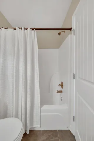 $275,000 | 127 Cobblestone Pl Drive, Goodlettsville, TN 37072