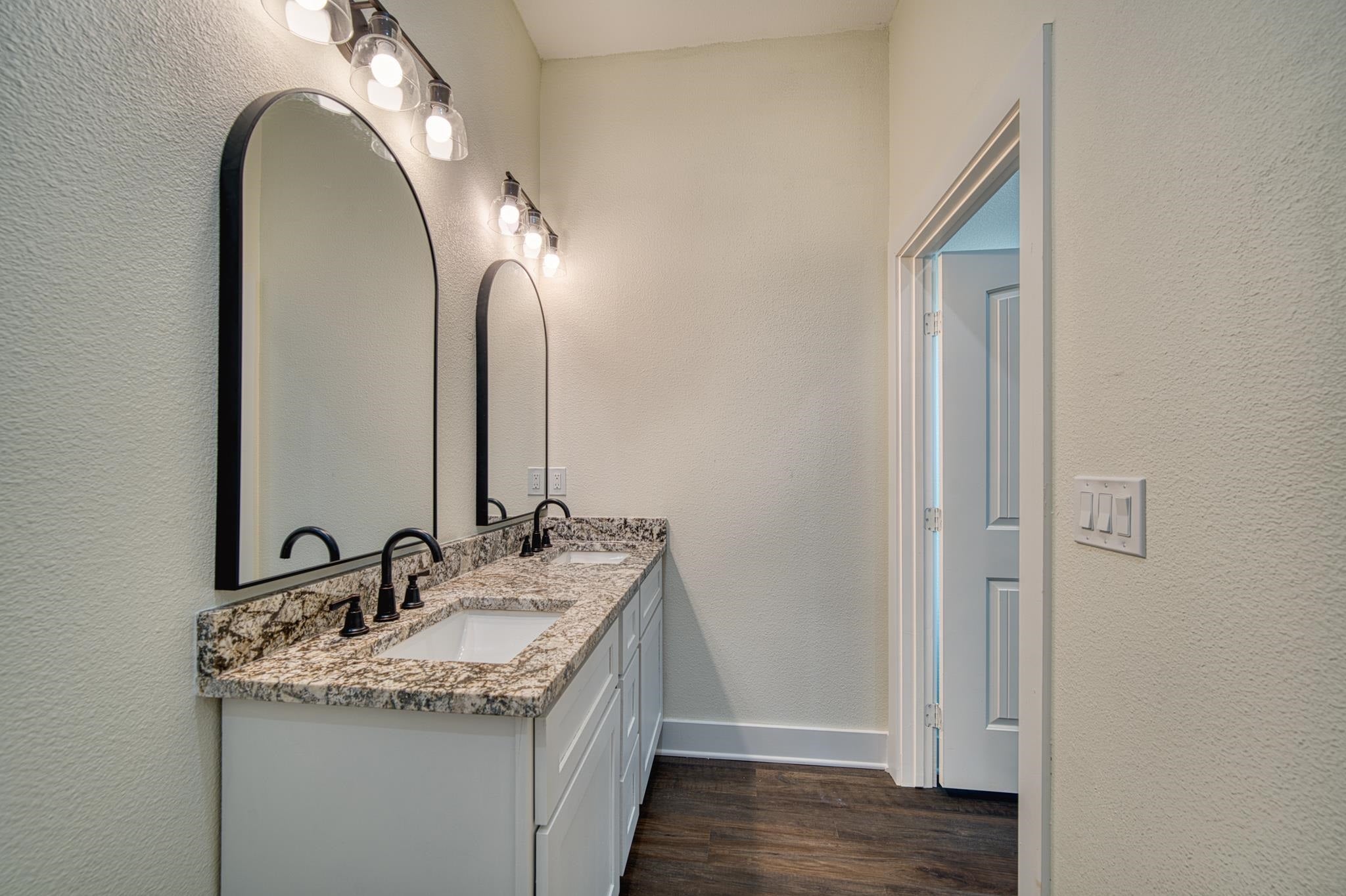 814 Premier Road Longview, TX 75604 - Photo 24 of 44 Gallery Image 24