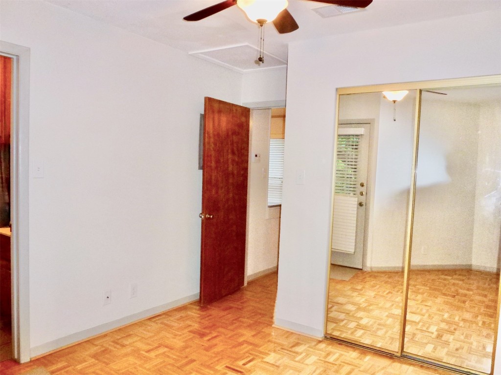 601 Hearn Street, Unit 207 Austin, TX 78703 - Photo 13 of 40 a view of an empty room and window