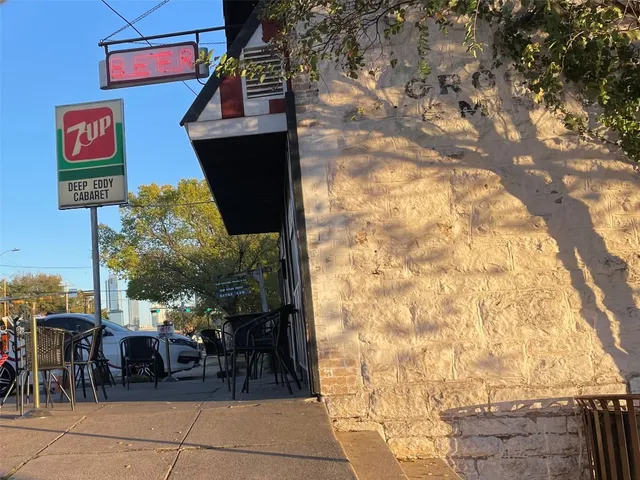 $295,000 | 601 Hearn Street, Unit 207, Austin, TX 78703